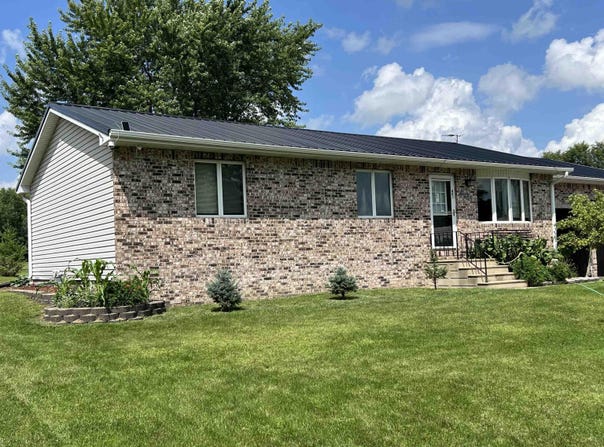 401 O'Brien Court, Independence, IA 50644