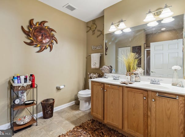 2005 WHISPERING PONDS COURT, SALISBURY, MD 21804