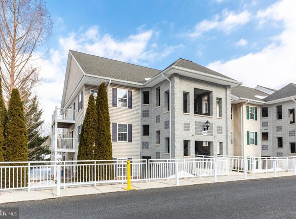 4470 WOODSMAN Drive, HAMPSTEAD, MD 21074