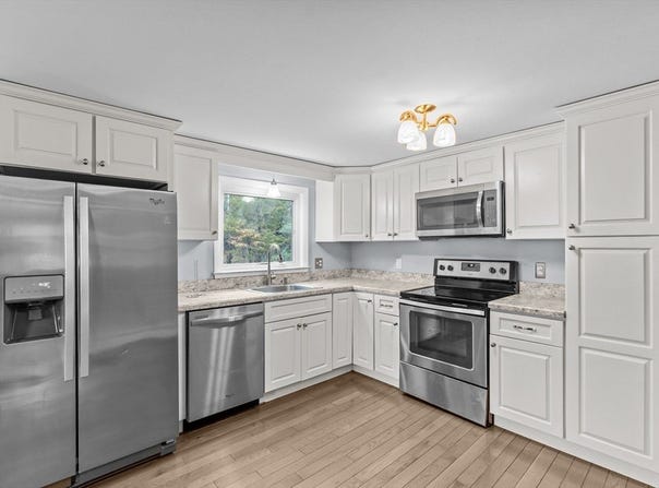 323 Flagg St, Bridgewater, MA 02324