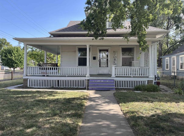 646 Gypsum Ave, Salina, KS 67401