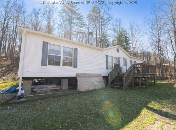 2221 Chestnut Street, South Charleston, WV 25309
