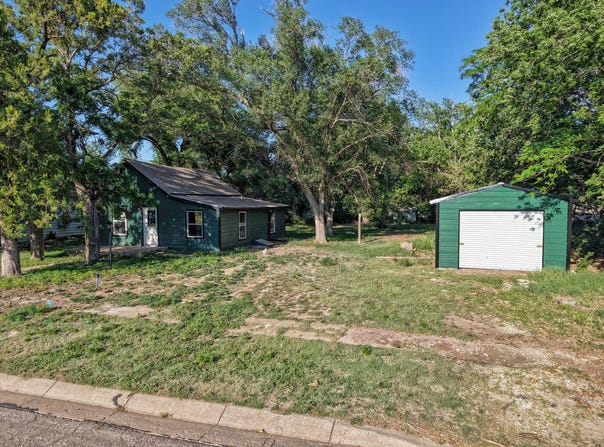 318 S Monroe, Smith Center, KS 66967
