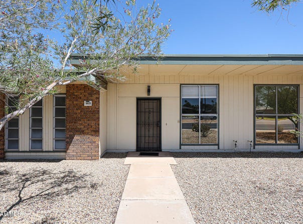 9935 W THUNDERBIRD Boulevard, Sun City, AZ 85351