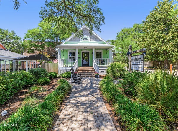 105 E Brown Street, Southport, NC 28461