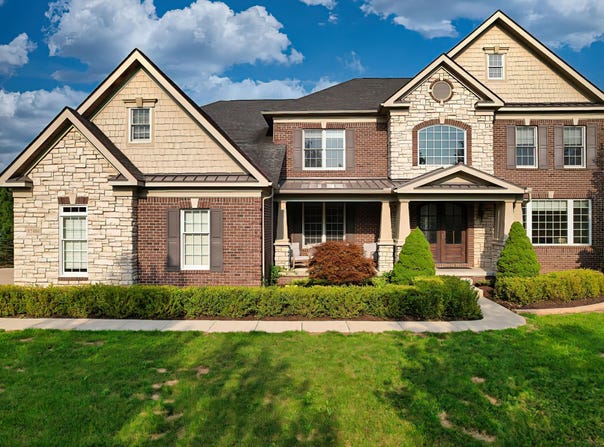 17486 Crestbrook Drive, Northville, MI 48168