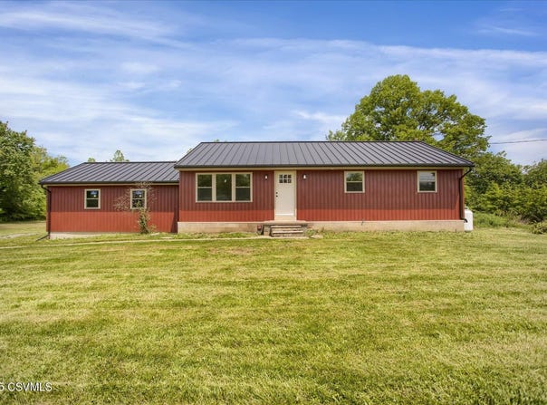 2196 CONTINENTAL Boulevard, Danville, PA 17821