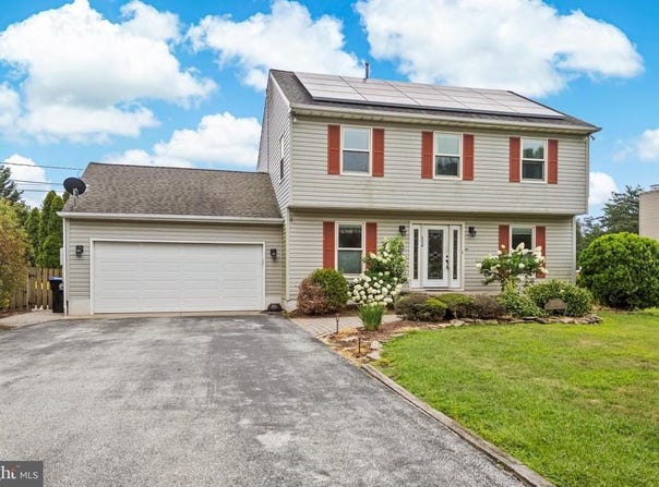 2238 GENNESSEE AVENUE, ATCO, NJ 08004