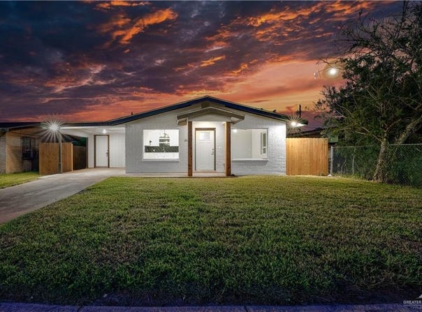 314 N Veterans Boulevard, Edinburg, TX 78541