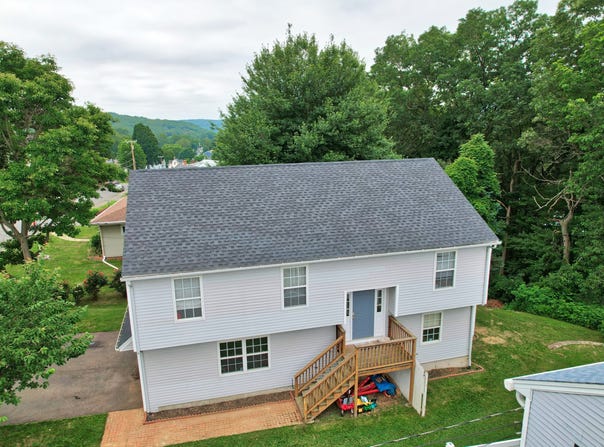 60 Phoenix Avenue, Naugatuck, CT 06770