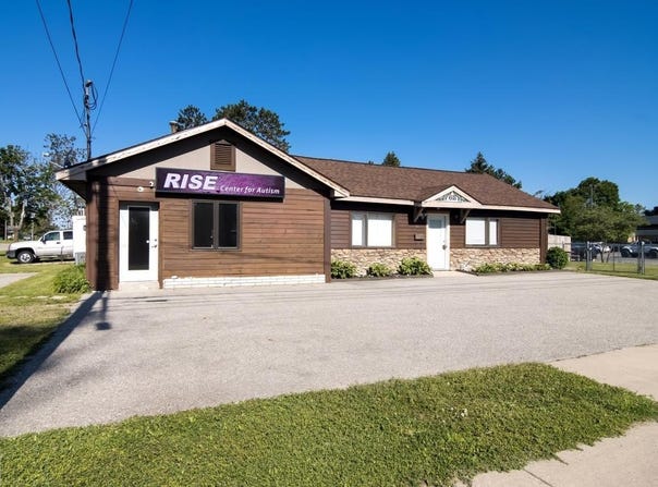 611 N Center Avenue, Gaylord, MI 49735