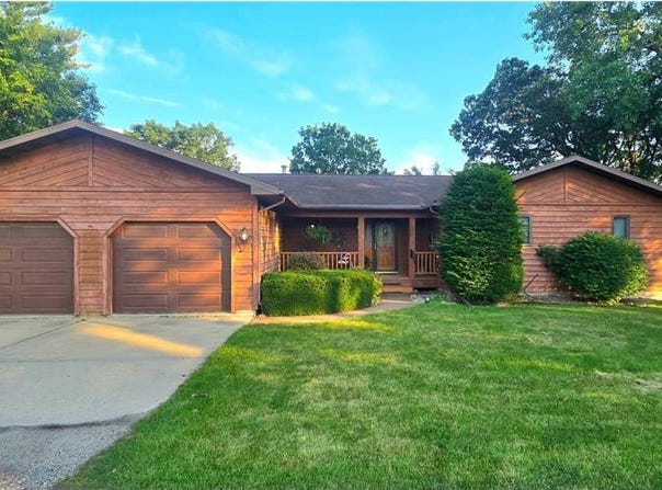 407 Johnson Drive, Lanesboro, MN 55949