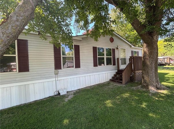 2126 3rd Avenue NW, Owatonna, MN 55060