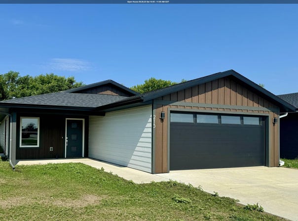 213 34th Avenue W, Spencer, IA 51301