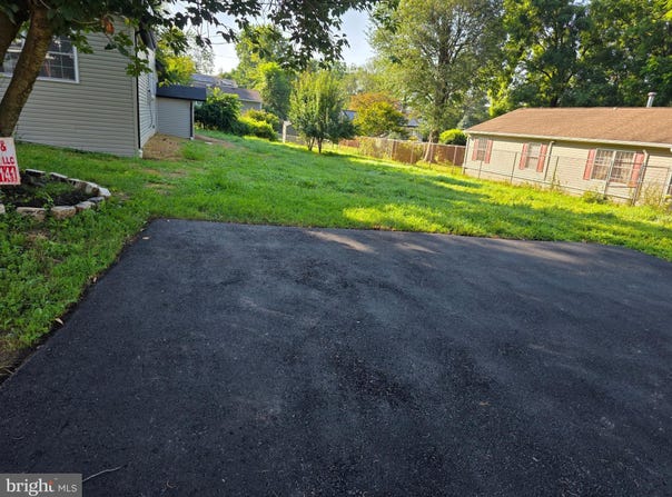 2377 PARIS AVENUE, FEASTERVILLE TREVOSE, PA 19053