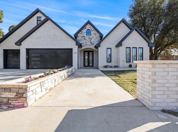 2011 Community Lane, Midland, TX 79701