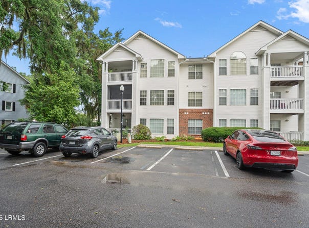 1231 Ladys Island Drive, Port Royal, SC 29935