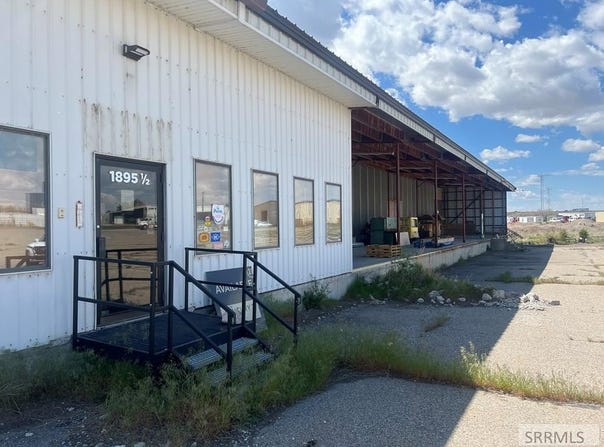 1895 1/2 N Boulevard, Idaho Falls, ID 83406
