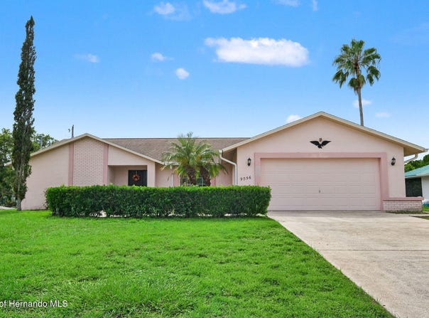 9056 Horizon Drive, Spring Hill, FL 34608