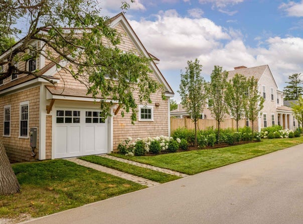 12 Derrymore Road, Nantucket, MA 02554
