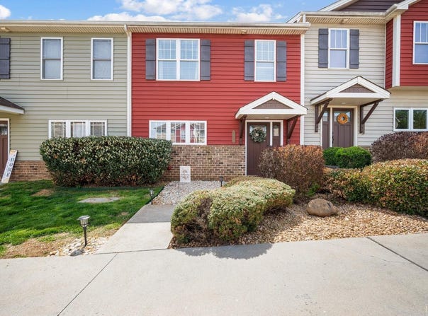 1070 Commonwealth Circle, Forest, VA 24551
