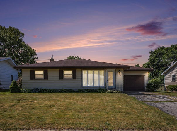 3996 Papalardo Street, Bridgman, MI 49106
