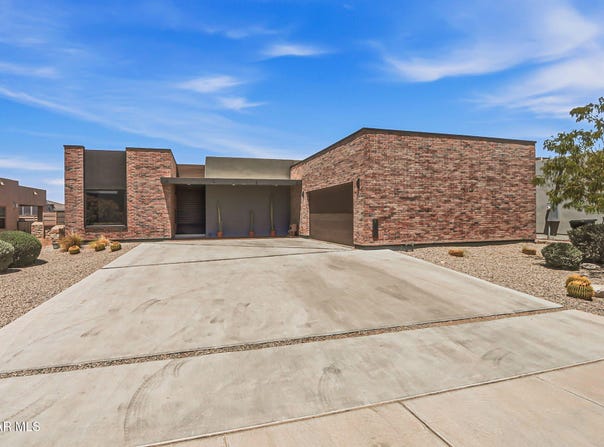 329 Rio El Rancho Court, El Paso, TX 79932