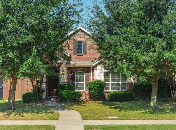 9747 Planters Row Drive, Frisco, TX 75033