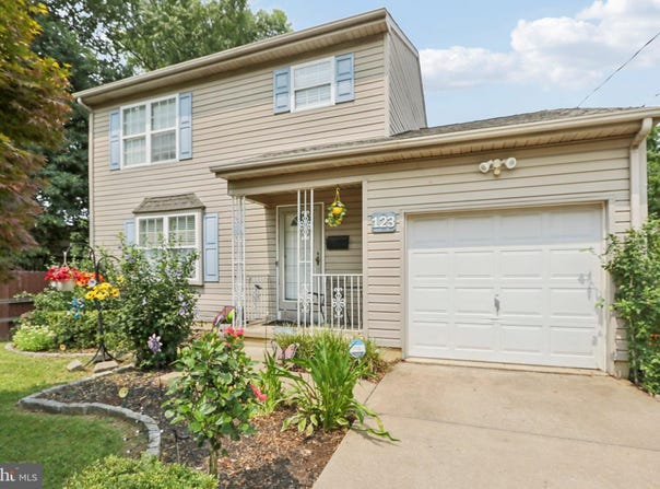 123 W CHAMPLAIN AVENUE, WILMINGTON, DE 19804