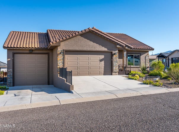 661 Shadow Canyon Drive, Clarkdale, AZ 86324