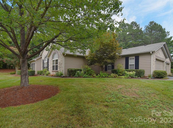 3065 Polo View Lane, Matthews, NC 28105
