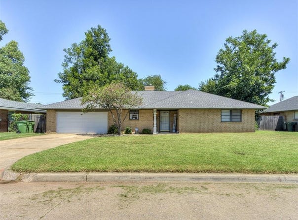 621 Yukon Avenue, Yukon, OK 73099