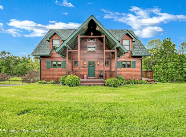 803 Paye Hill Road, Union Dale, PA 18470