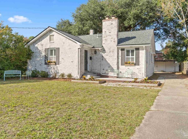 1812 Avery St, Pensacola, FL 32503