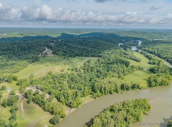 2674 Wagon Trail Drive, Camdenton, MO 65020