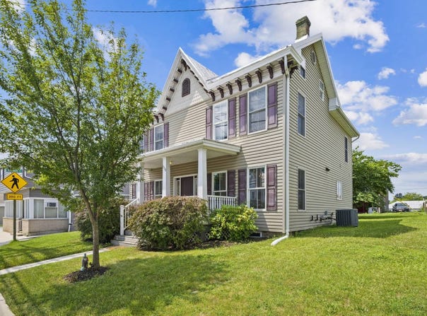 1330 N Main St, Hampstead, MD 21074