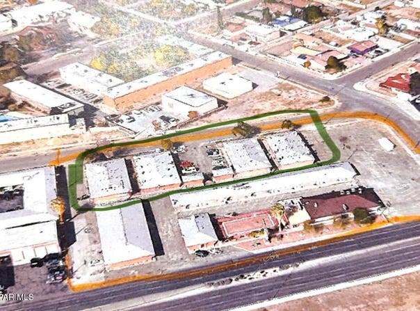 8738 ROBERT Drive, El Paso, TX 79904