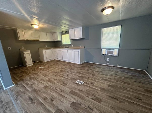 127 Scarlet Dr, Orangeburg, SC 29039