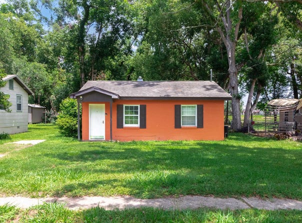 1502 Pepper Drive, Tallahassee, FL 32304