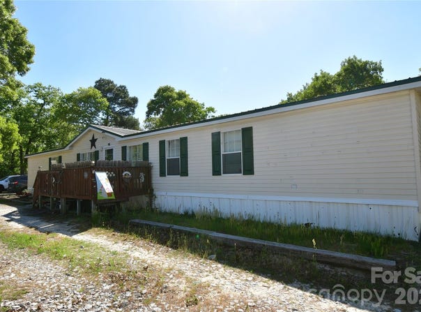 4348 JOHN GARDNER Road, Kershaw, SC 29067