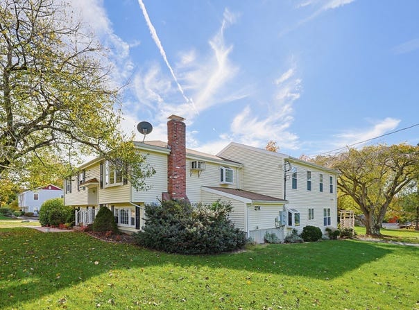 560 Allen Avenue, North Attleboro, MA 02760