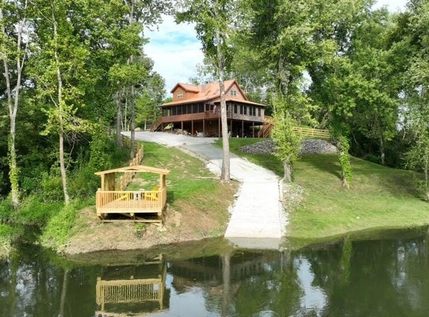 322 Weekender Lane, Burkesville, KY 42717