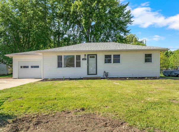 1004 Joy Street, Cedar Falls, IA 50613