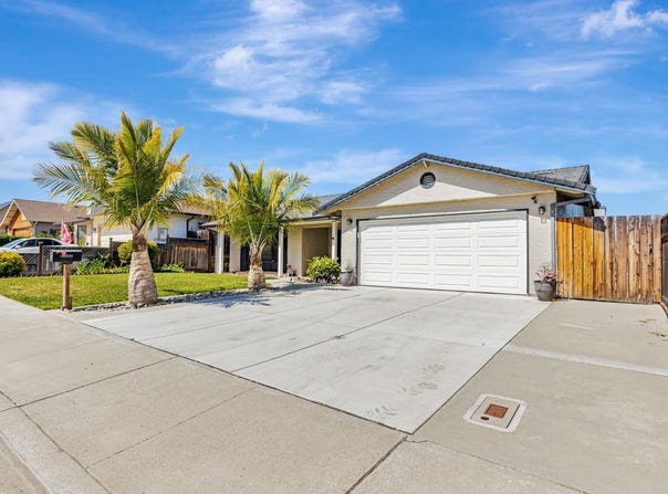 1650 Bella Vista DR, HOLLISTER, CA 95023