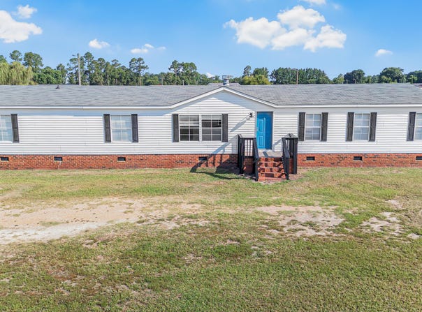 303 Janice Drive, Dudley, NC 28333