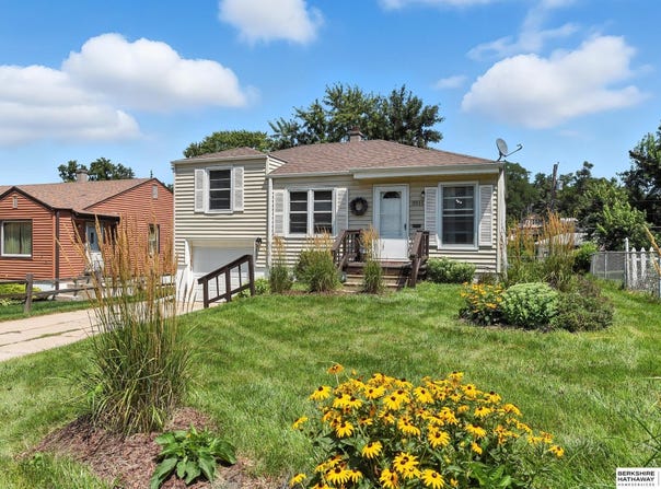 3511 N 57th Street, Omaha, NE 68104