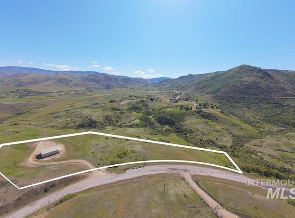 227 Old Highway 55, Horseshoe Bend, ID 83629