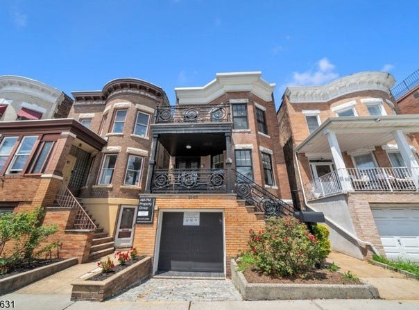5303 BLVD EAST, West New York Town, NJ 07093-3508