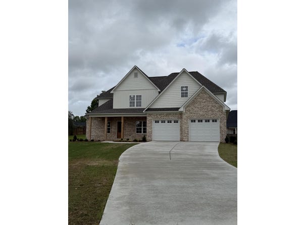 1068 Scott Place Circle, Saltillo, MS 38866