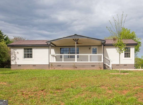 710 Athens, Lexington, GA 30648